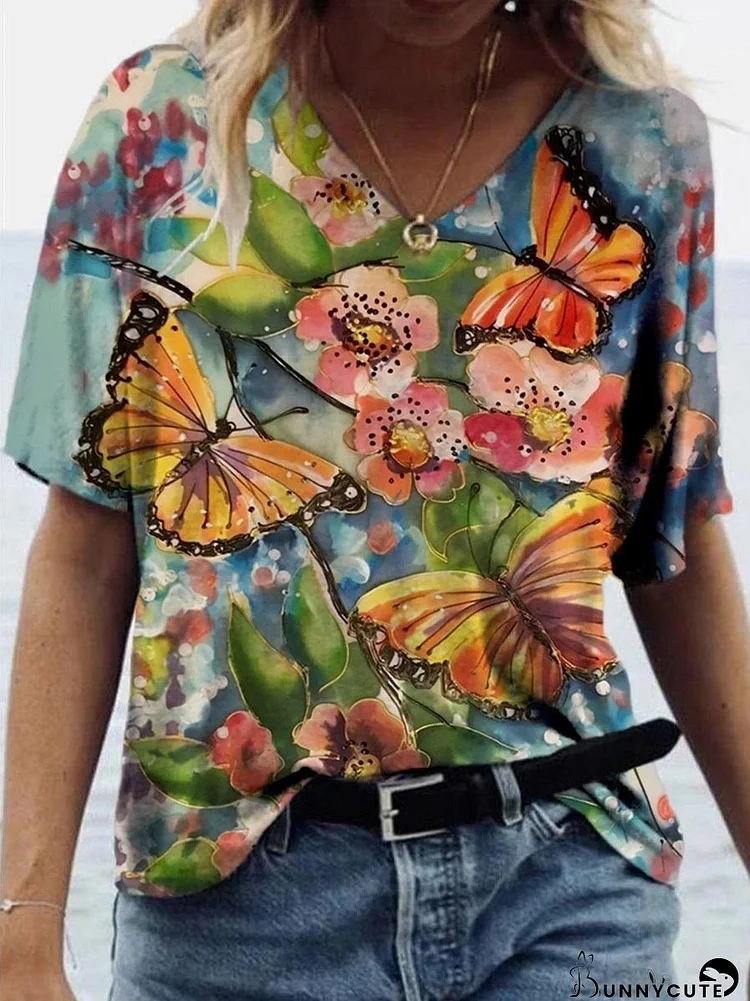 Butterfly Printed V-neck T-shirt