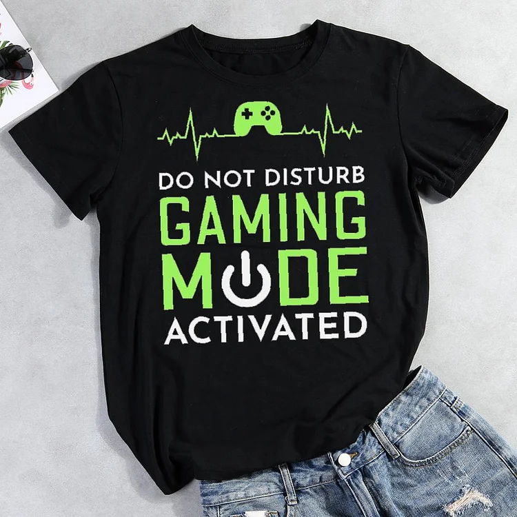 Gaming Heartbeat Round Neck T-shirt-Annaletters