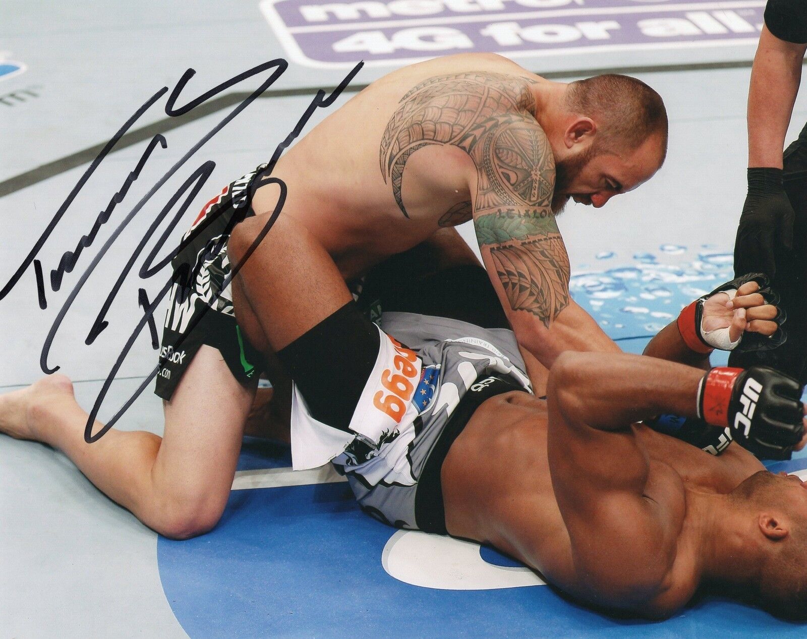 Travis Browne Signed UFC MMA Octagon 8x10 Photo Poster painting w/COA #2