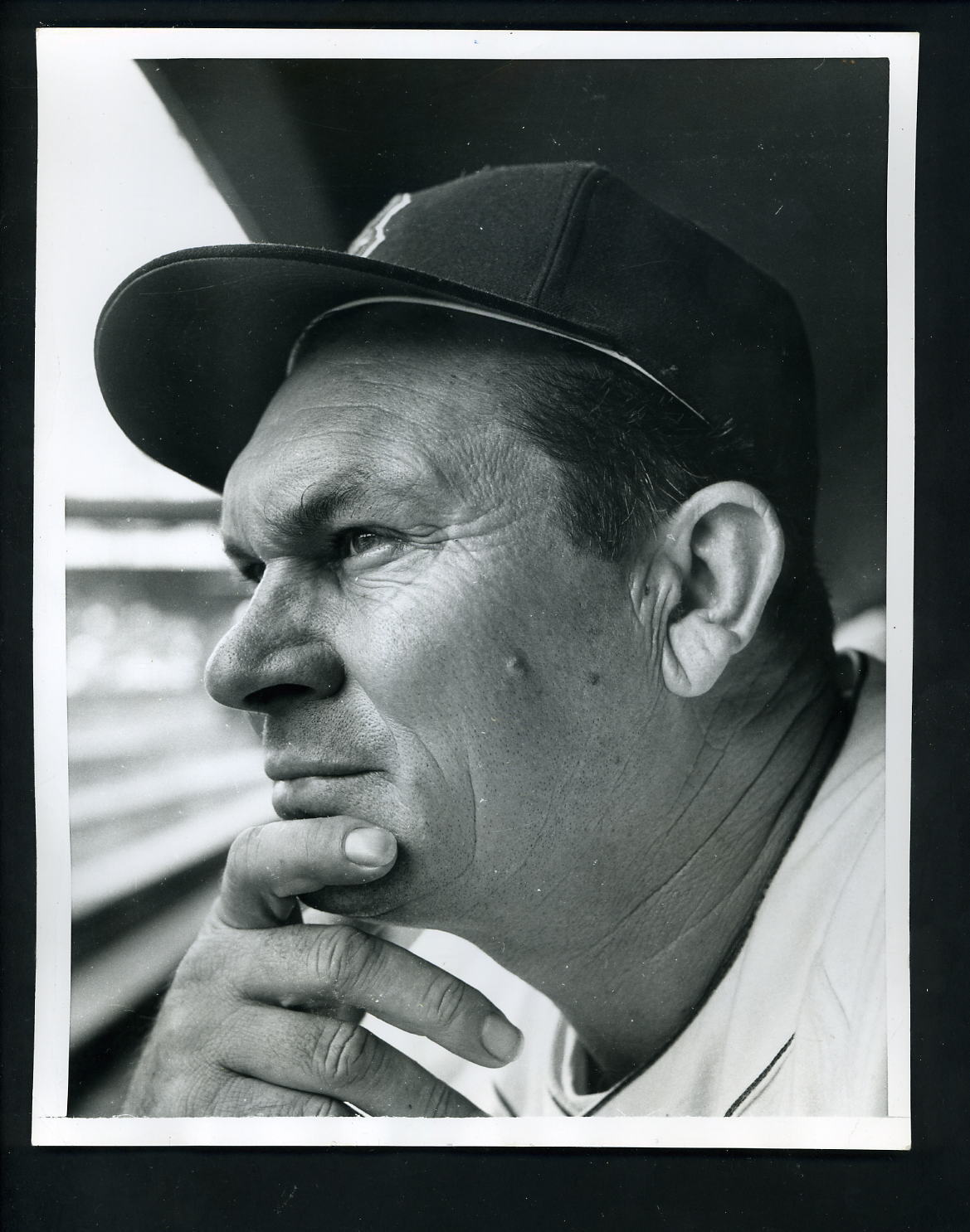 Mike Pinky Higgins manager of year? 1955 Type 1 Press Photo Poster painting Boston Red Sox