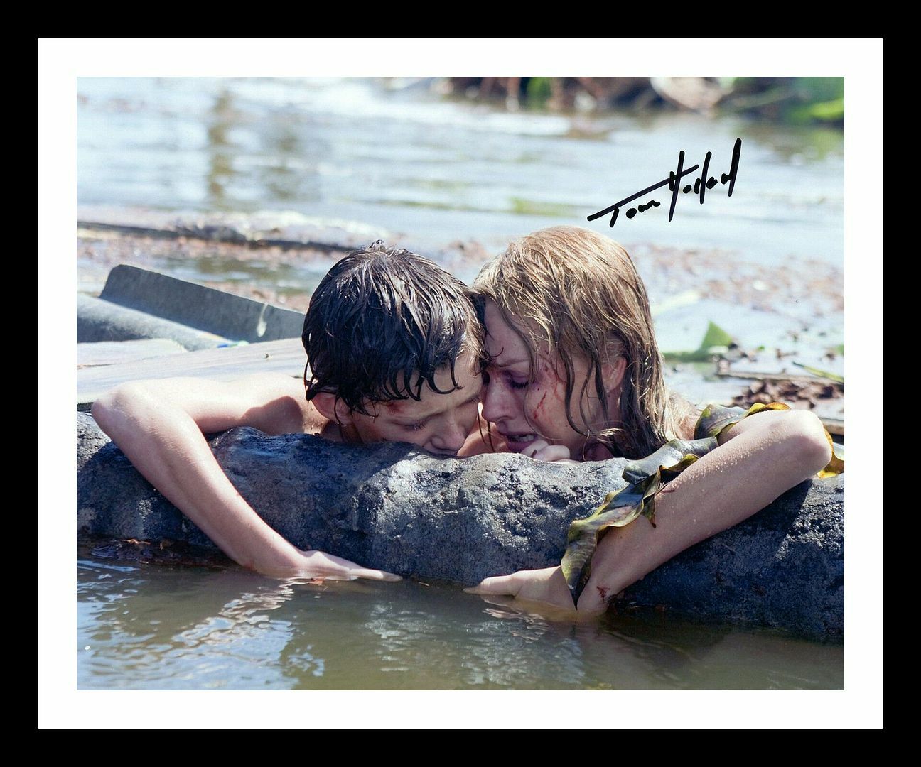 Tom Holland - The Impossible Autographed Signed & Framed Photo Poster painting 1