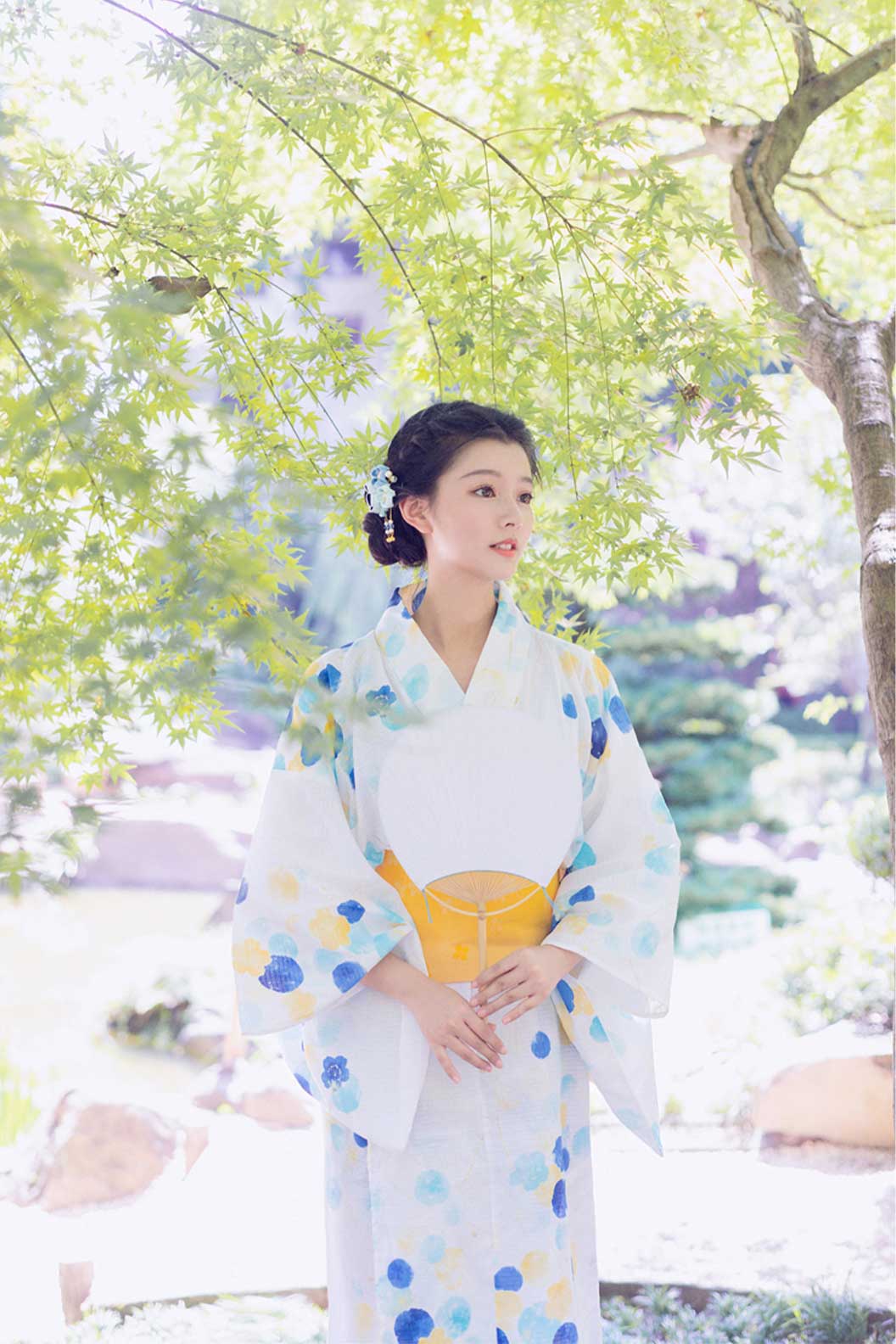 Yukata Kimono with 100% Cotton White Robe and Blue Polka Dots - なつまつり Stupa Stones