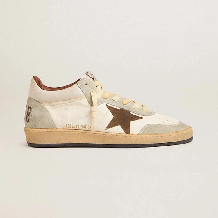 Golden Goose Ball Star LTD de napa y nailon con inserciones de estrella y ante