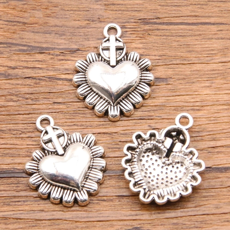 1 Piece Alloy Heart Shape Skull Pendant Jewelry Accessories