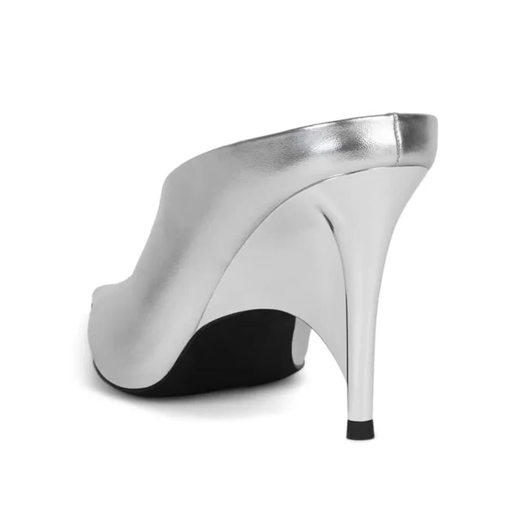 Metallic Finish Pointed Toe Simple High Heel Mules in Silver