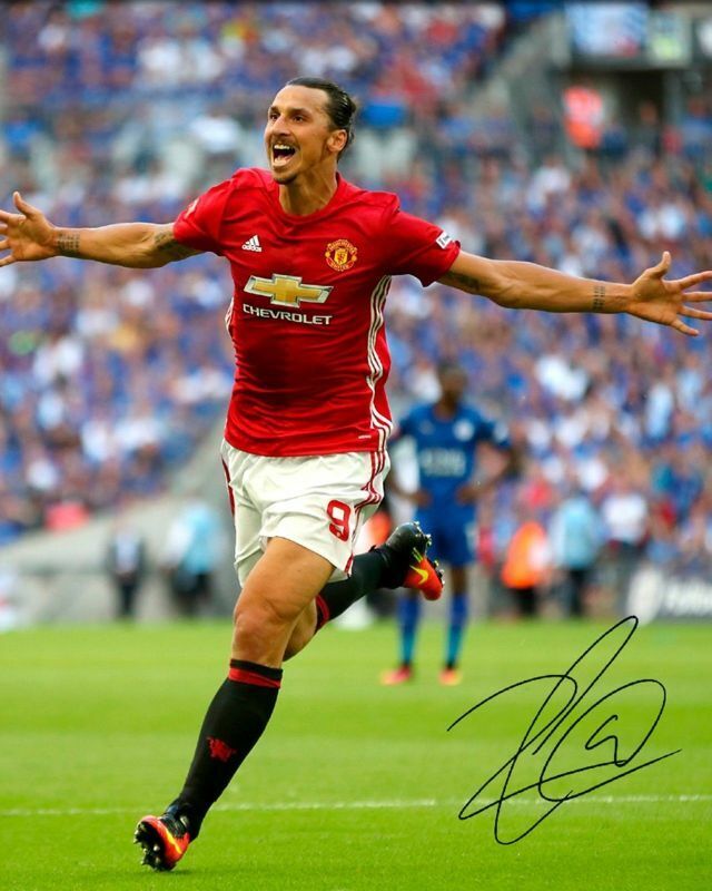 Zlatan Ibrahimovic - Manchester United Autograph Signed Photo Poster painting Print 2