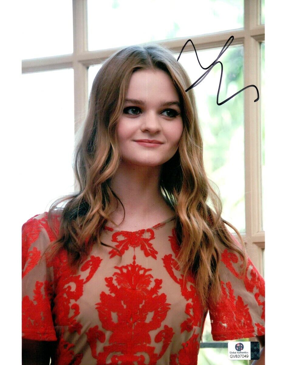 Kerris Dorsey Signed Autographed 8X10 Photo Poster painting Cute Sexy Smile Red Top GV837049