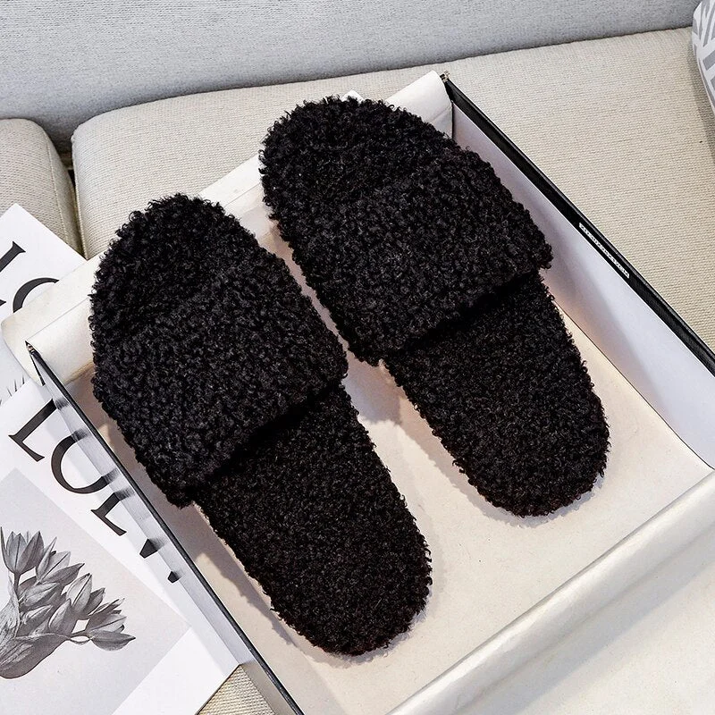 Winter 2021 Warm women's shoes fashion design plush outer wear and indoor flat slippers large size 41-42 free shipping