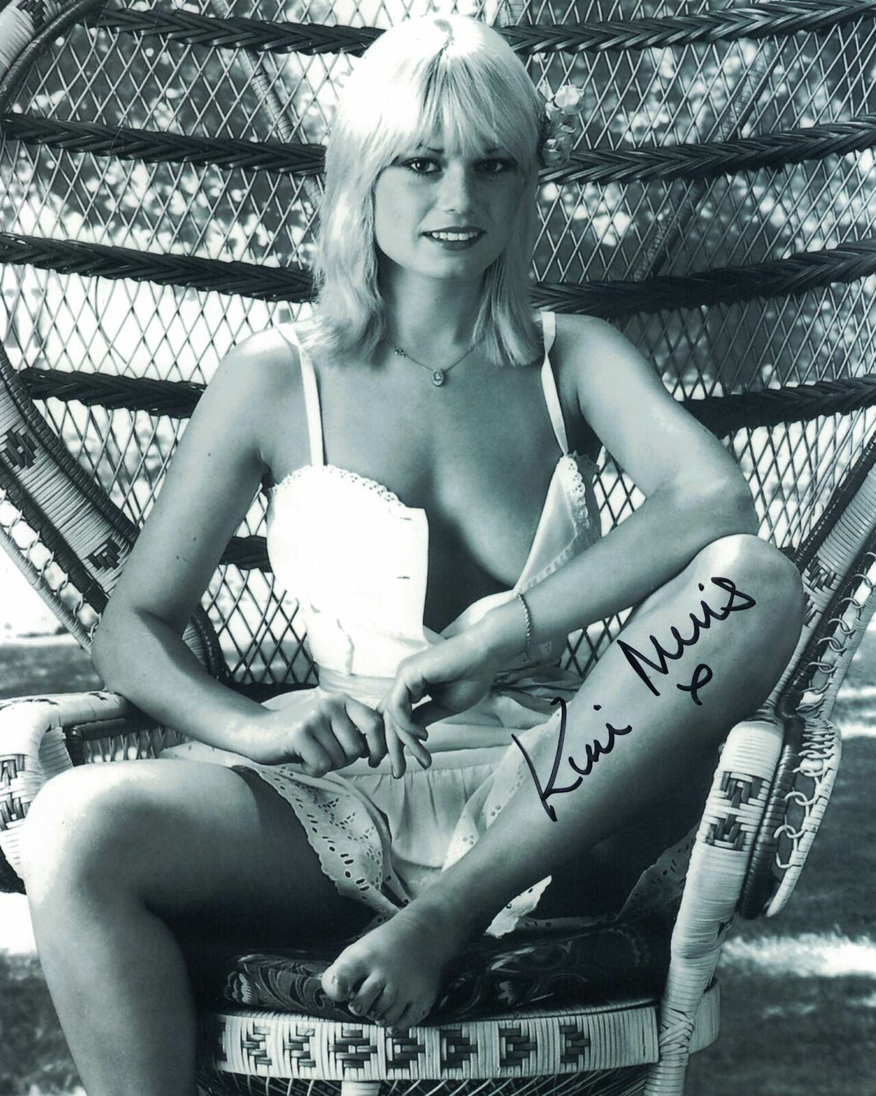 KIM MILLS - Pool Girl in For Your Eyes Only hand signed 10 x 8 Photo Poster painting