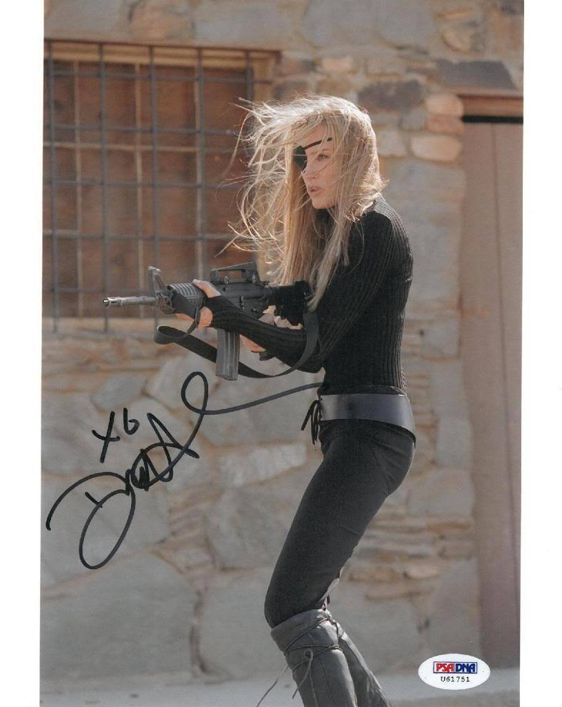 Daryl Hannah Signed Authentic Autographed 8x10 Photo Poster painting (PSA/DNA) #U61751