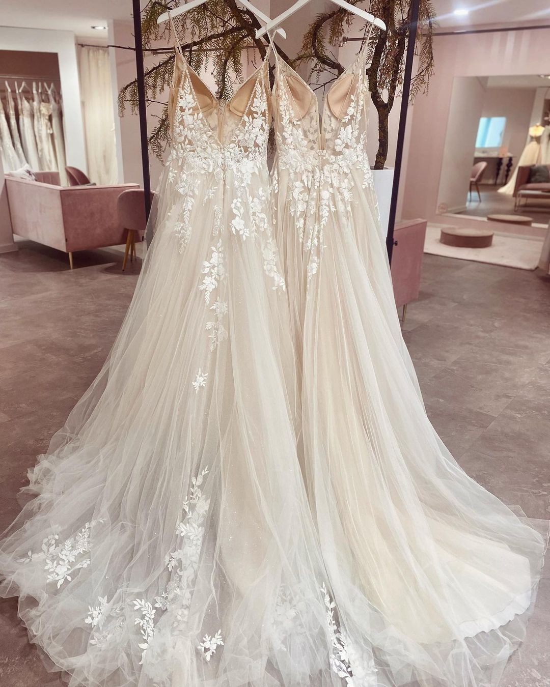Spaghetti Straps Beaded Appliqued A-line Tulle Wedding Dresses WD550 main image 1