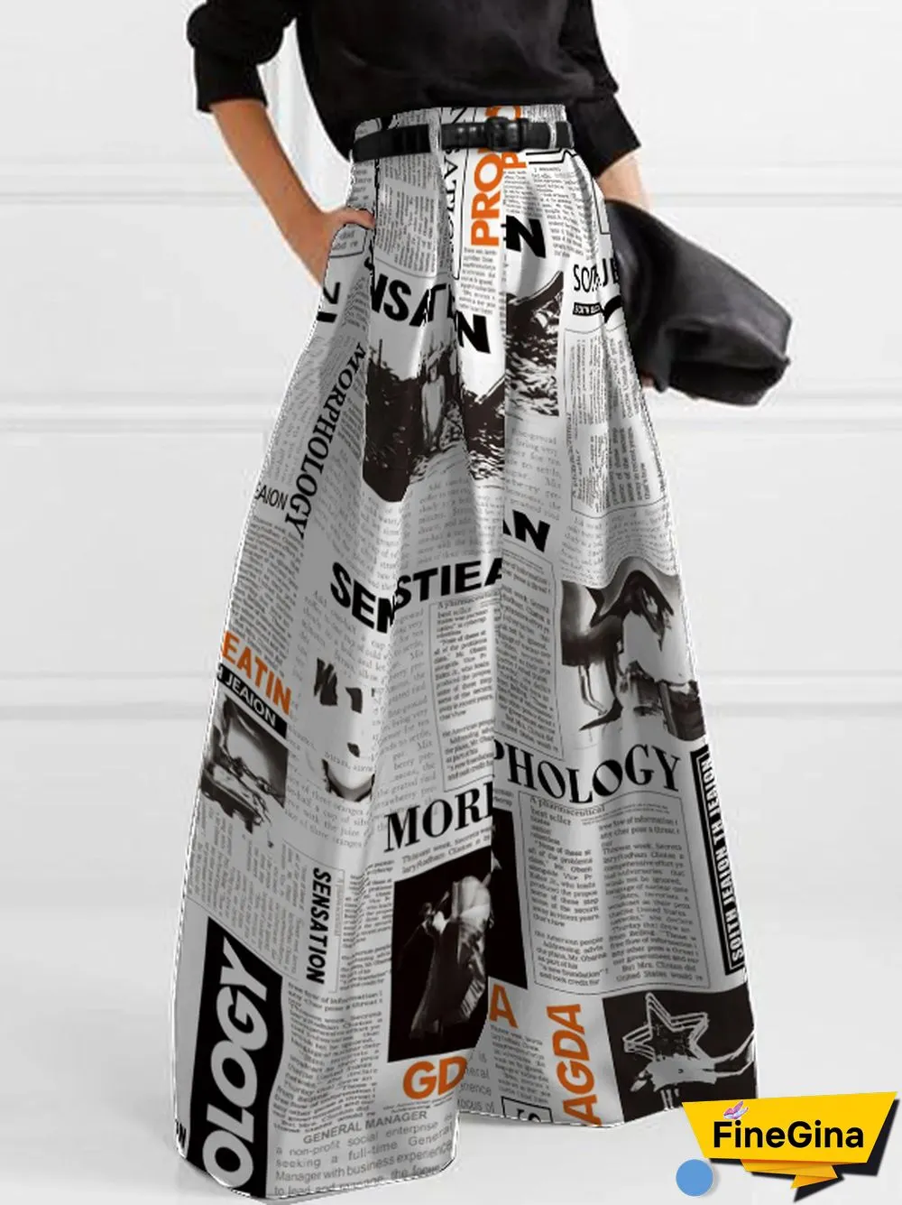 Pattern Print Newspaper Women's Shorts