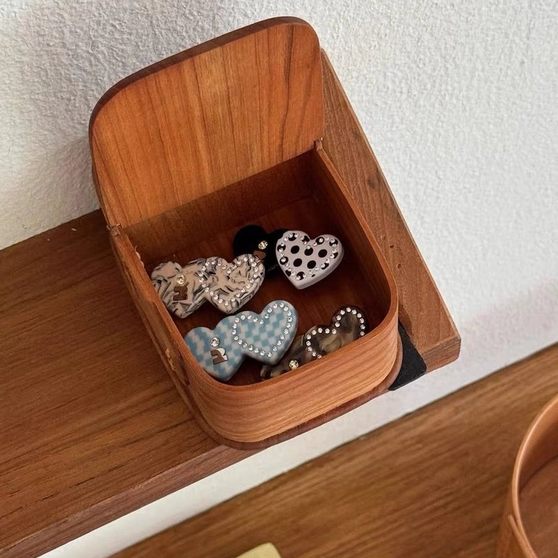 Vintage Style Classic Style Women’s Heart Shape Arylic Hair Clip