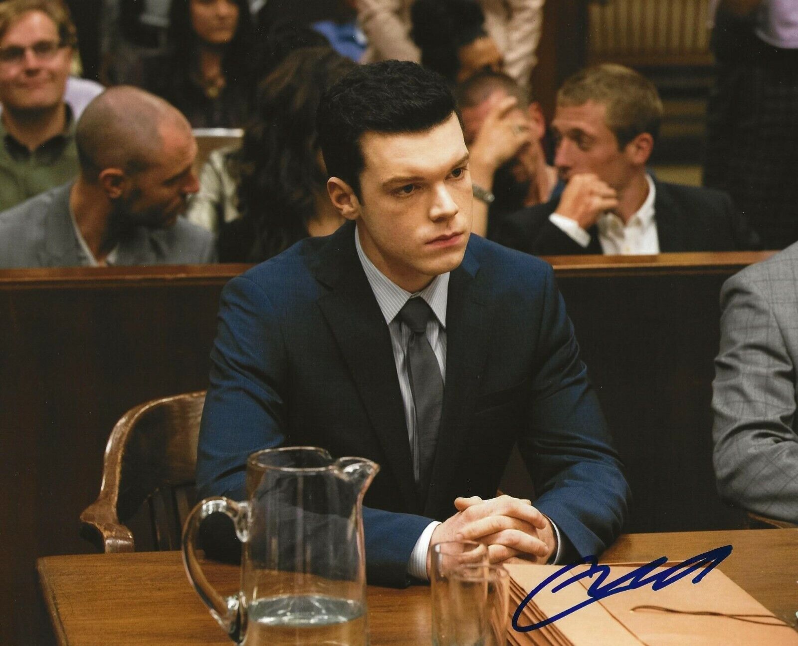 Cameron Monaghan signed Shameless 8x10 Photo Poster painting autographed Ian Gallagher Proof 13