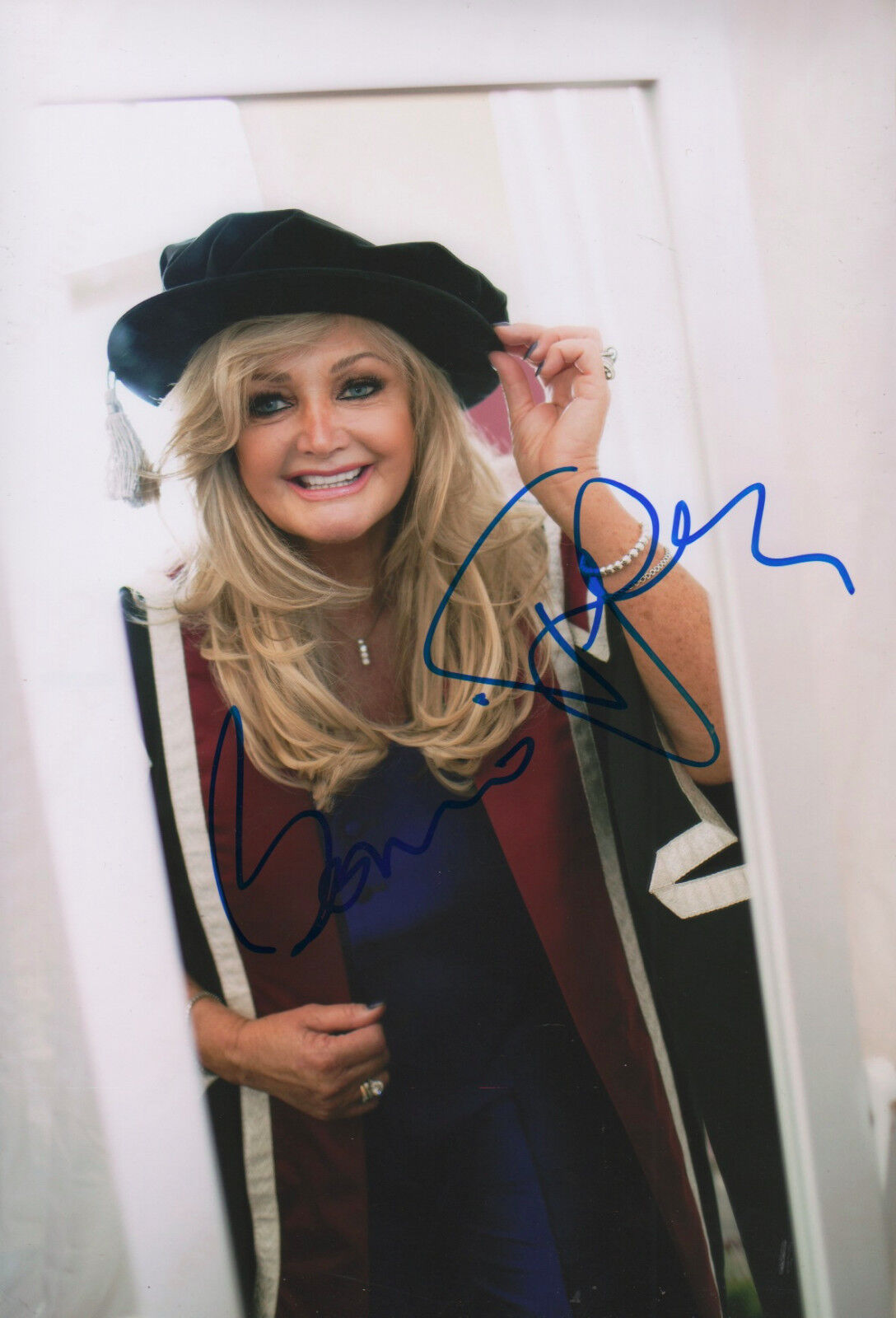 Bonnie Tyler signed 8x12 inch Photo Poster painting autograph