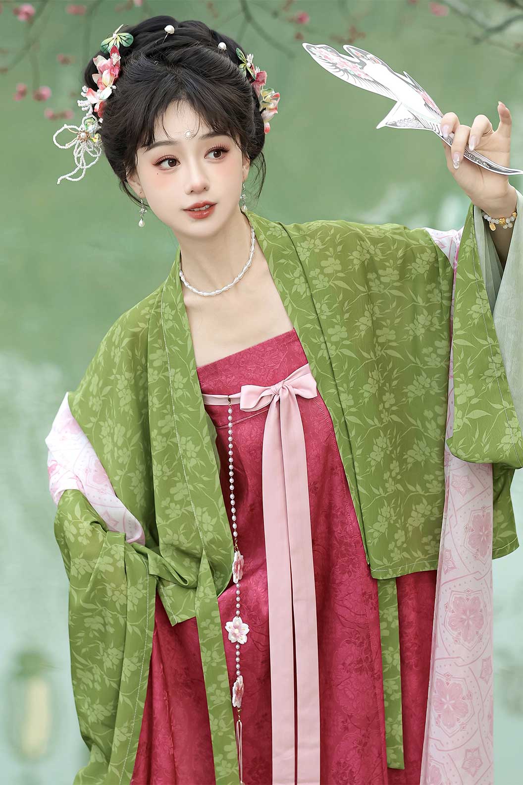 Tang dynasty hanfu outer robe with high waisted pleated skirt for famensi - taohuazhi 桃花枝 Stupa Stones