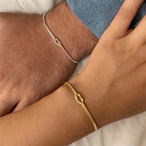Golden minimalist bracelet