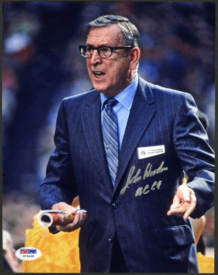 Coach John Wooden SIGNED 8x10 Photo Poster painting UCLA BRUINS PSA/DNA AUTOGRAPHED Hall of Fame