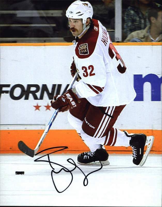 Ryan Hollweg signed NHL hockey 8x10 Photo Poster painting W/Cert Autographed A0002