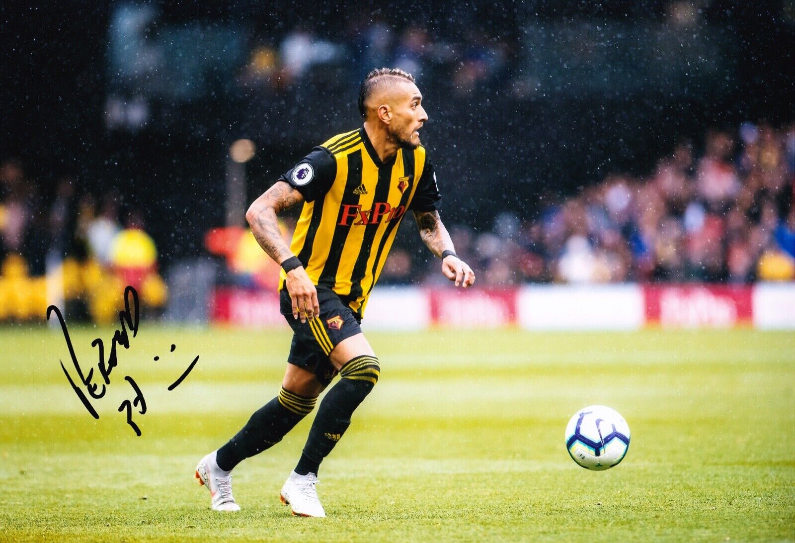 Roberto Pereyra Signed 12X8 Photo Poster painting Watford F.C. & Argentina AFTAL COA (1633)