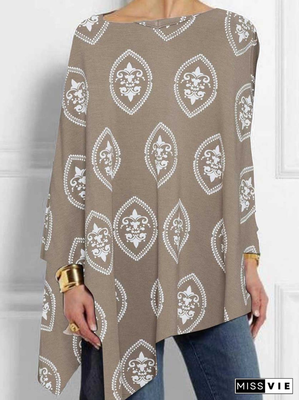 Women's Scoop Neck Long Sleeve Printed Tops