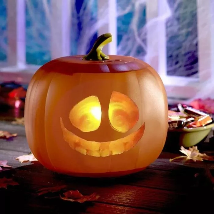 Talking Halloween Pumpkin Projector