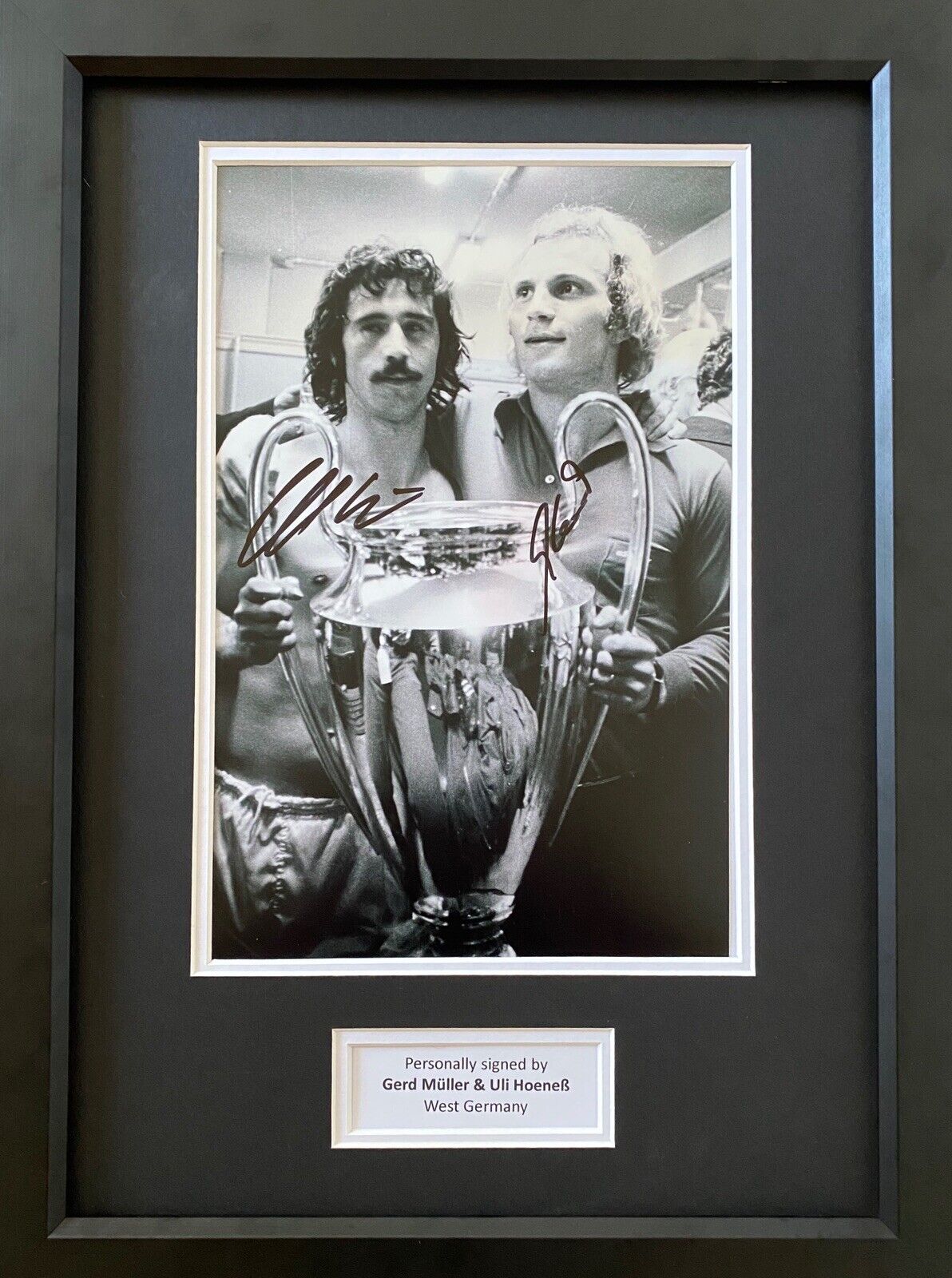 Gerd Muller & Uli Hoene? Hand Signed Bayern Munich Photo Poster painting In A3 Frame Display