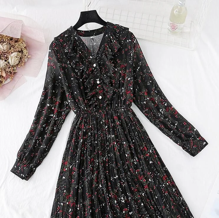 2020 Spring Summer Pleated Chiffon Dresses Women Vintage V-neck Ruffles Long Dress Long Sleeve Floral print Office Dress Vestido
