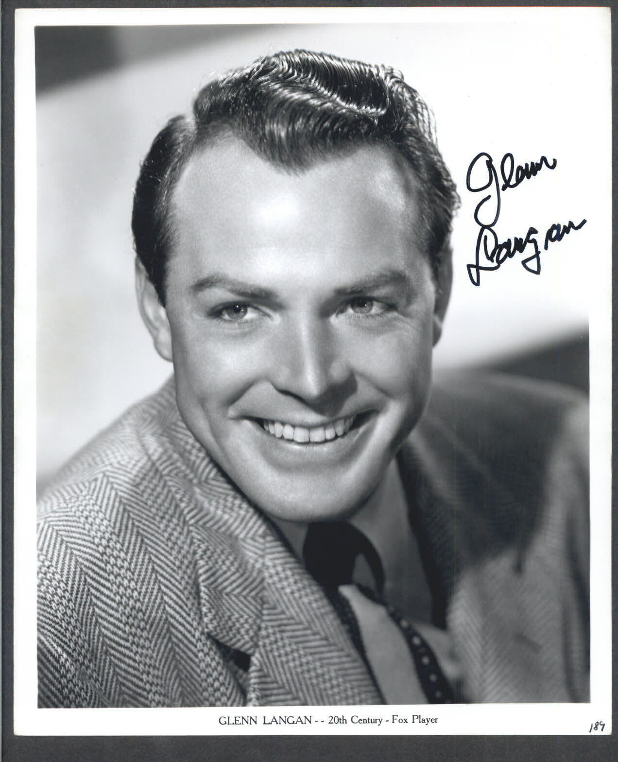 Glenn Langan - Signed Vintage Celebrity Autograph Photo Poster painting - Dragonwyck