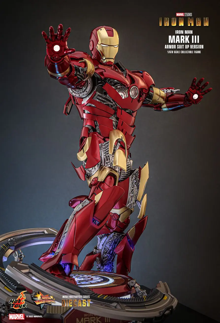Hottoys - Iron Man Mark III (Armor Suit Up Version) 1/6th scale Collectible Figure MMS825D72 (Licensed)-