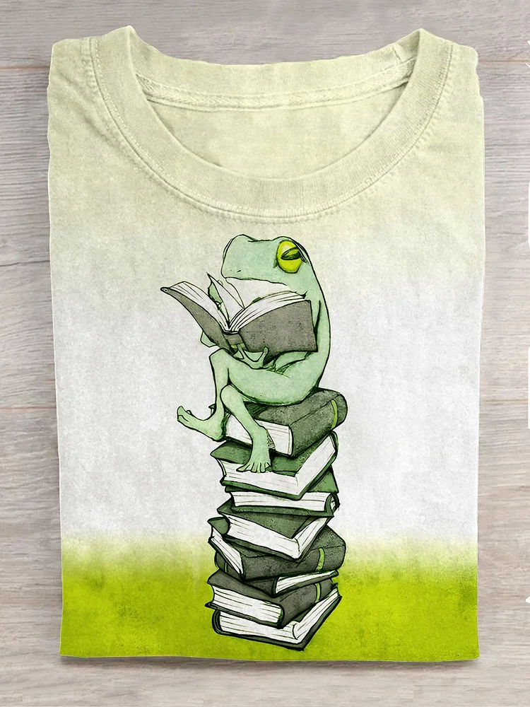Retro Cute Frog Read Book Art Casual Print T-shirt socialshop