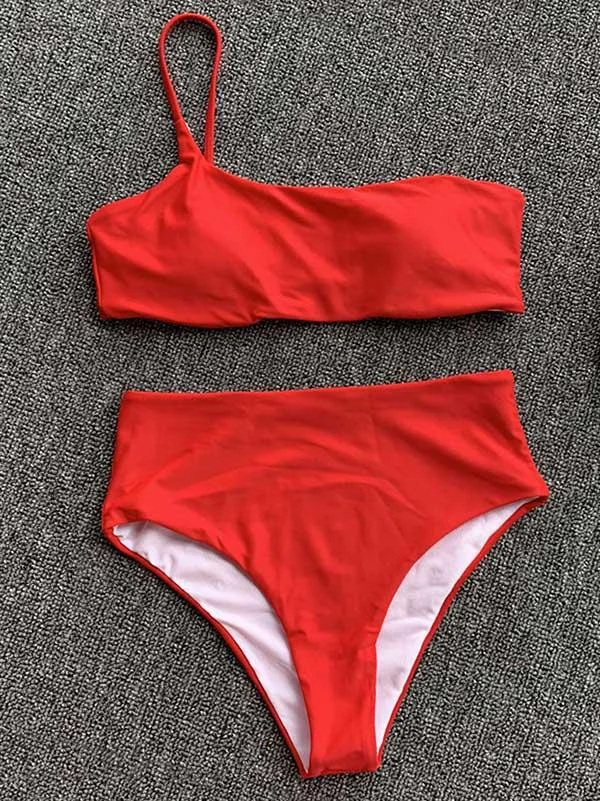 One-Shoulder Solid Color Split Bikini Swimsuit