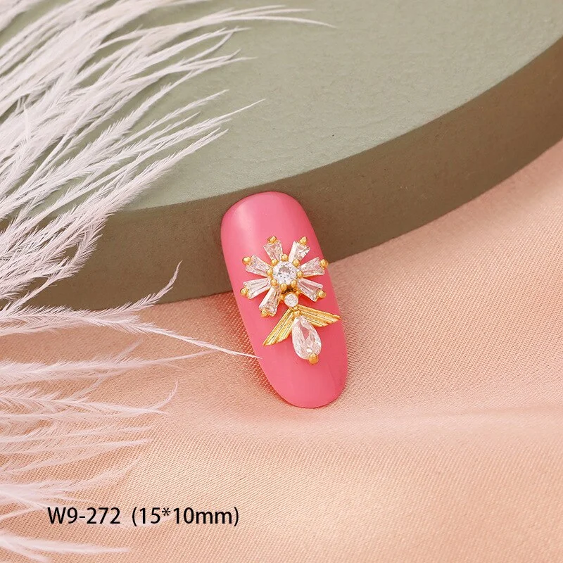 2pcs 2021 New 3D Metal Zircon Nail Art Jewelry Top Zircon Crystal Manicure Zircon Diamond Pendant Japanese Nail Decoration