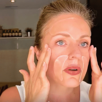Anti-wrinkle skin remover for skin wrinkles, for eye wrinkles, lap wrinkles, neck wrinkles, Chinese mustache and sagging.