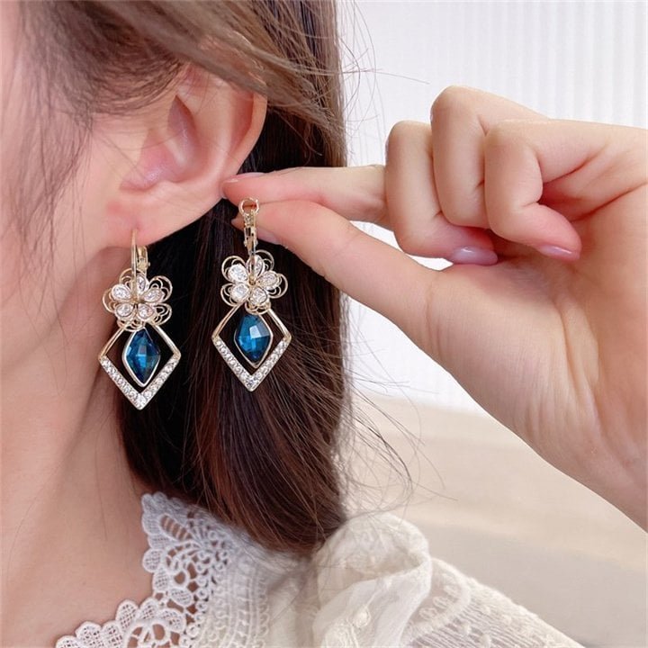 💖2022 Best Gift- 48% OFF🌹Flower Zircon Rhombic Sapphire Drop Earrings