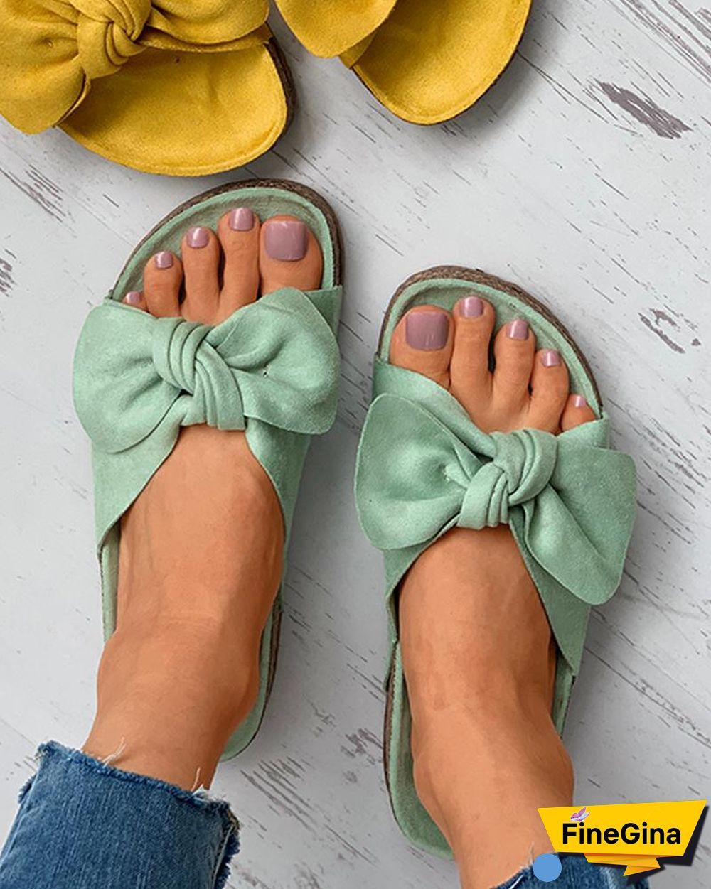 Bowknot Decor Open Toe Flat Sandals