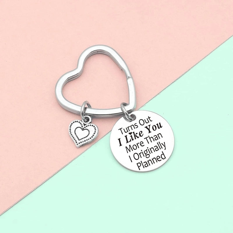 Minimalist Letter Heart Shape 201 Stainless Steel Valentine’S Day Unisex Keychain