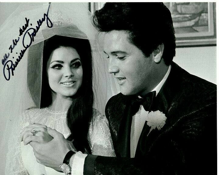 PRISCILLA PRESLEY signed autographed w/ ELVIS WEDDING Photo Poster painting