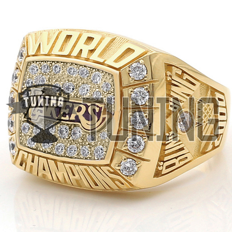 Los Angeles Lakers 2000 NBA Championship Ring, Sports Memorabilia, Part  II, Streetwear & Modern Collectibles