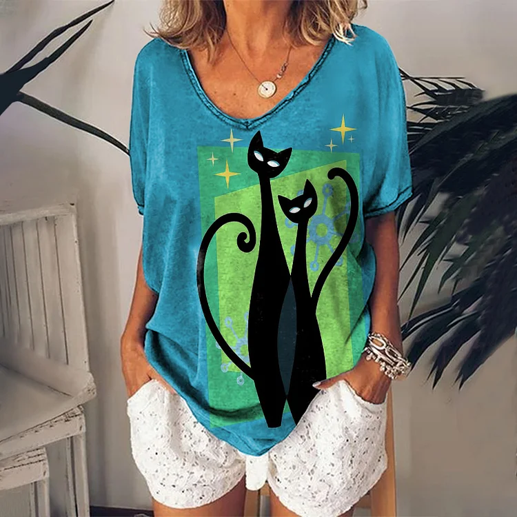 V-Neck Colorblock Cat Print Casual T-Shirt