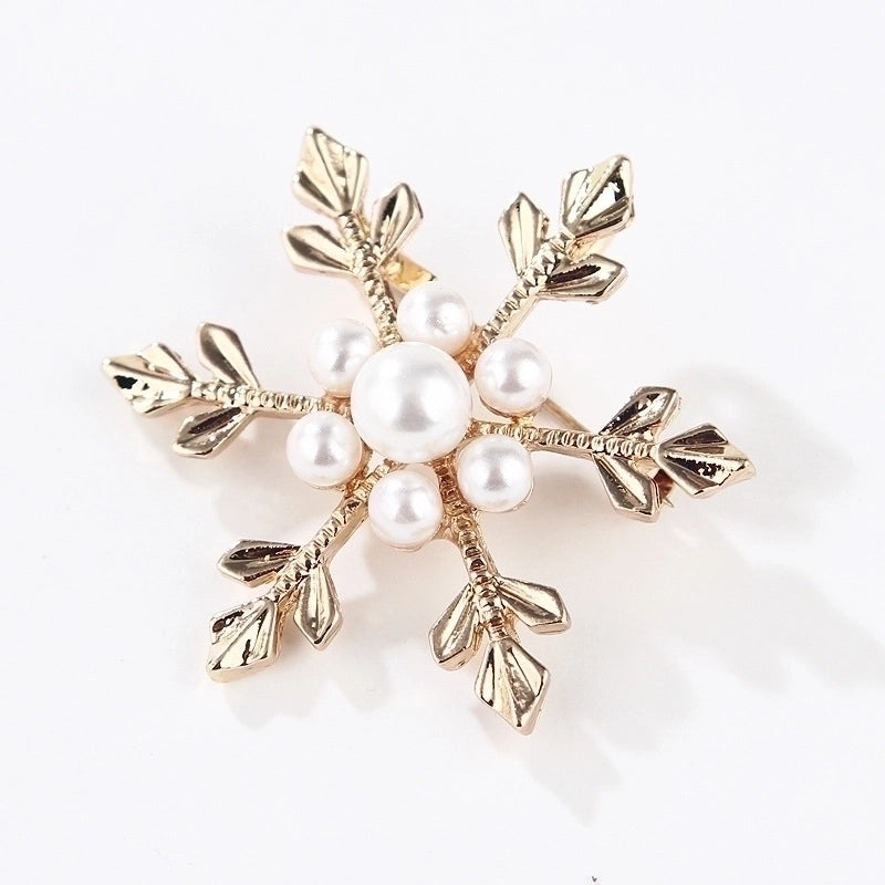 Elegant Pin Star Flower Snowflake Imitation Pearl Alloy Rhinestone Women’S Brooches