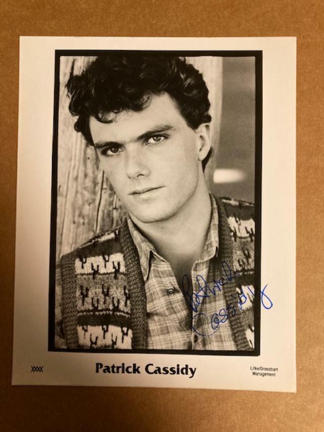 Patrick Cassidy Actor Boldly Signed 8x10 Handsome Photo Poster painting - Auction House/JSA COA