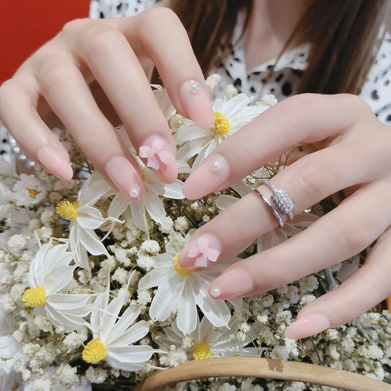 Bride Shining Rhinestone Wedding False Nails Ladies Simple Fashion French Fake Nails White Beige Acrylic Nail Tips With Glue-Nail Inspo