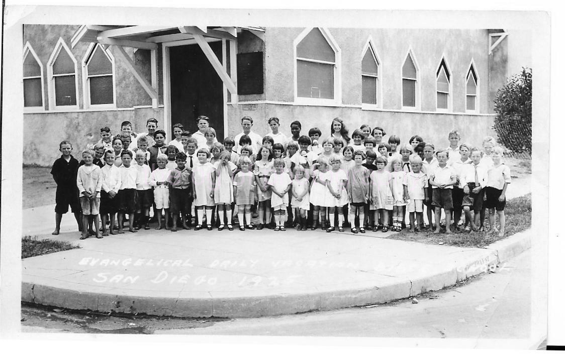 CHURCH KIDS 1920s SUNDAY SCHOOL Photo Poster painting Vacation BIBLE bw CHILDREN Portrait 07 31