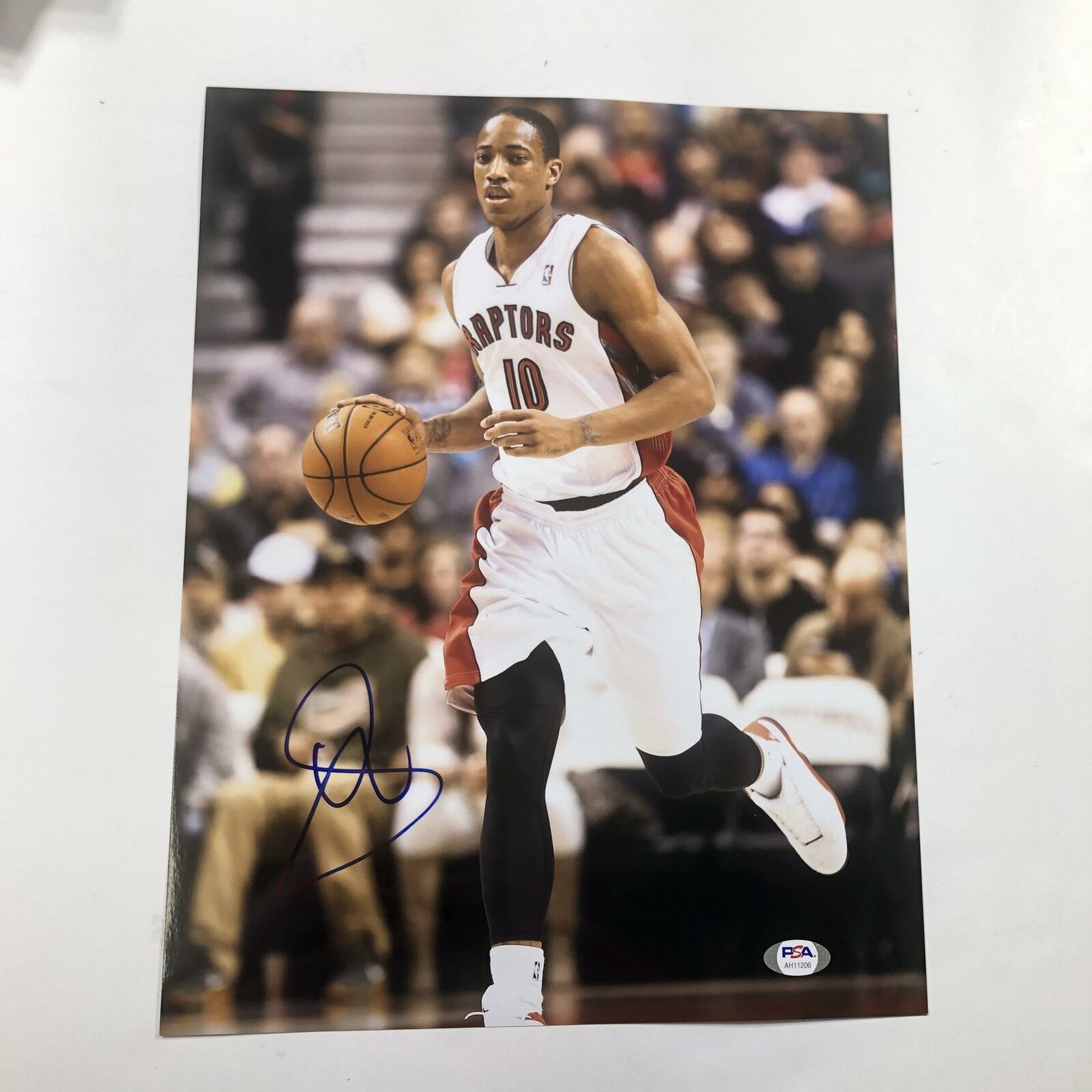 Demar Derozan signed 11x14 Photo Poster painting PSA/DNA Toronto Raptors Autographed Spurs