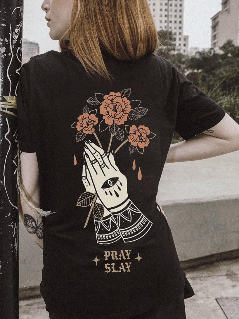 Pray Slay Printed Women's T-shirt - Minnieskull