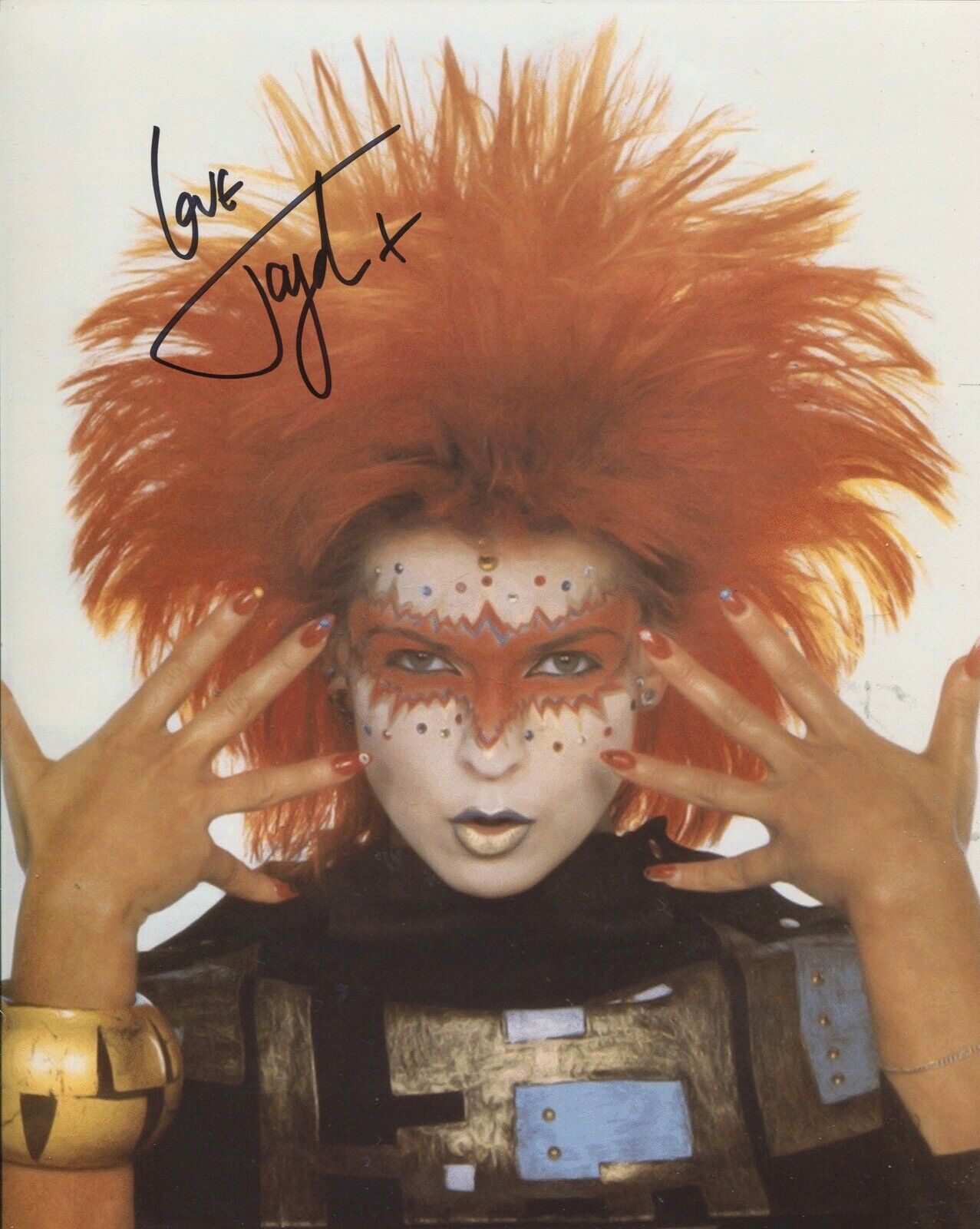 Pop Star & Actress TOYAH signed 8x10 Photo Poster painting IMAGE No8 - UACC DEALER SIGNING