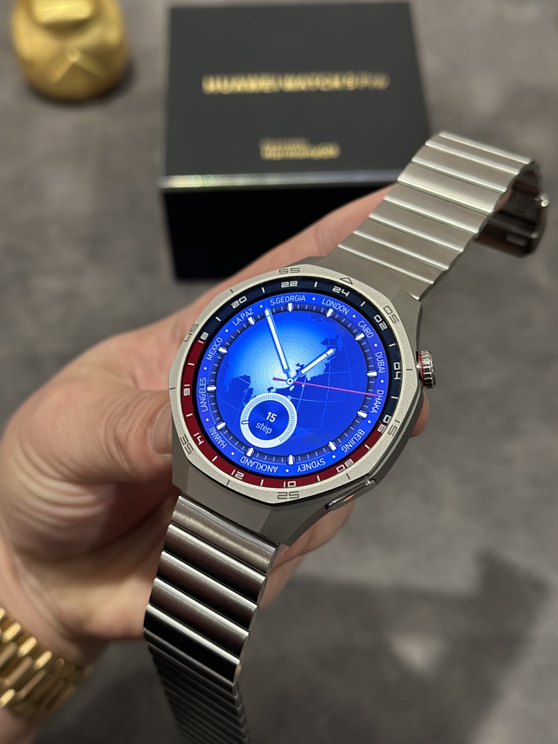High-quality smartwatch