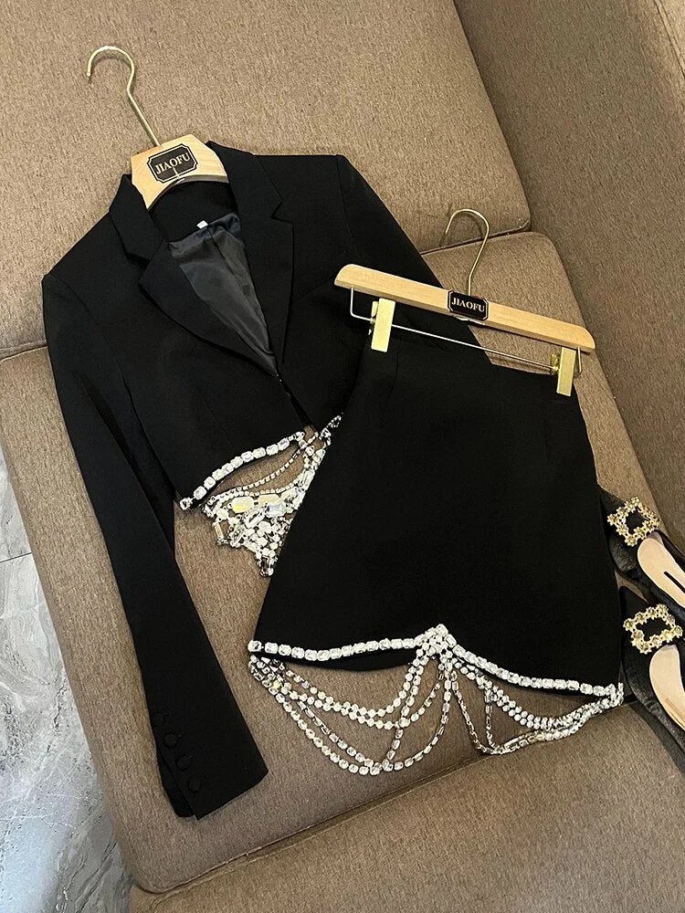 Designed Rhinestone Chain Short Blazer