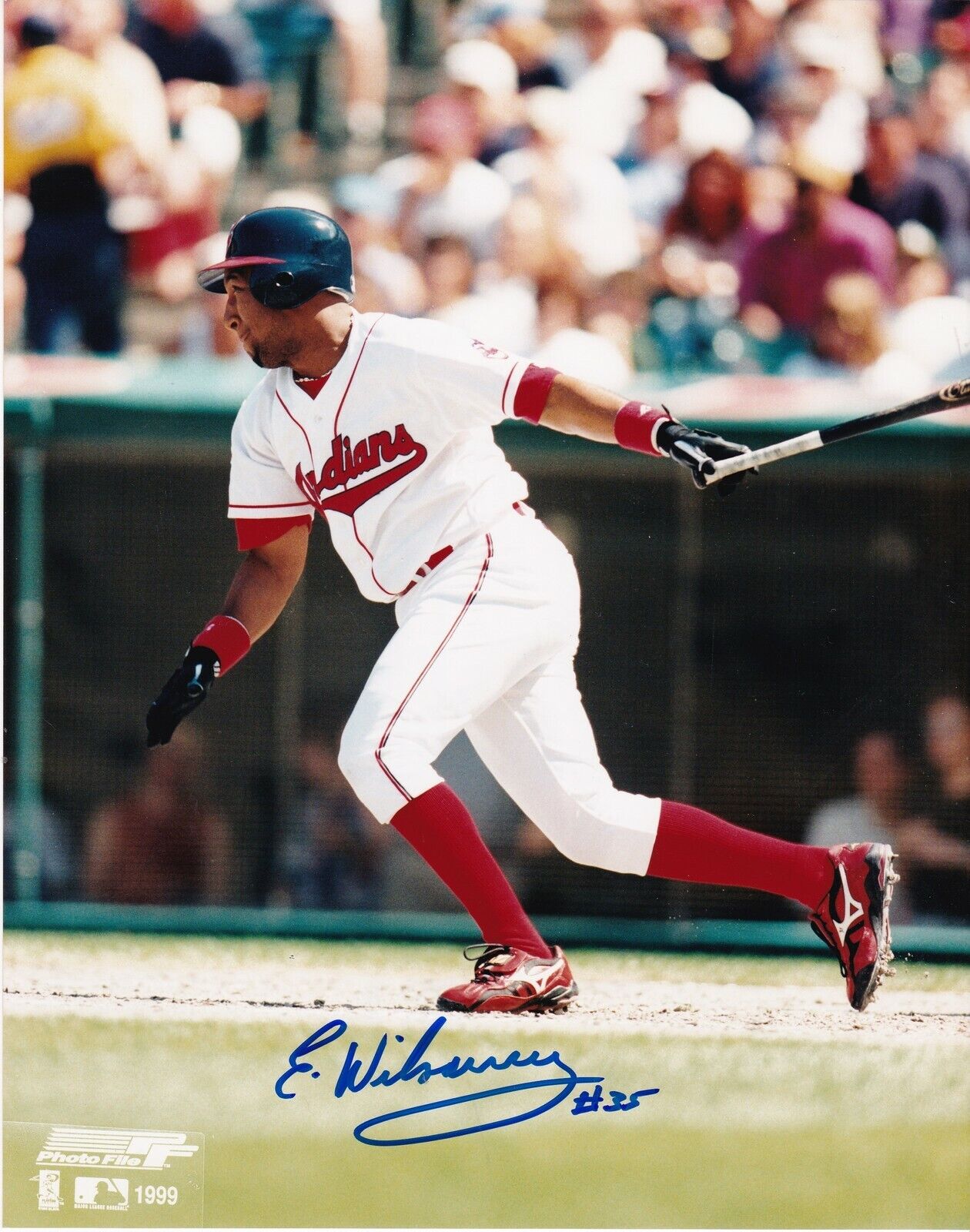 ENRIQUE WILSON CLEVELAND INDIANS ACTION SIGNED 8x10